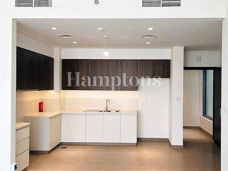 2 Brand New|Top Floor|Corner Unit |Managed