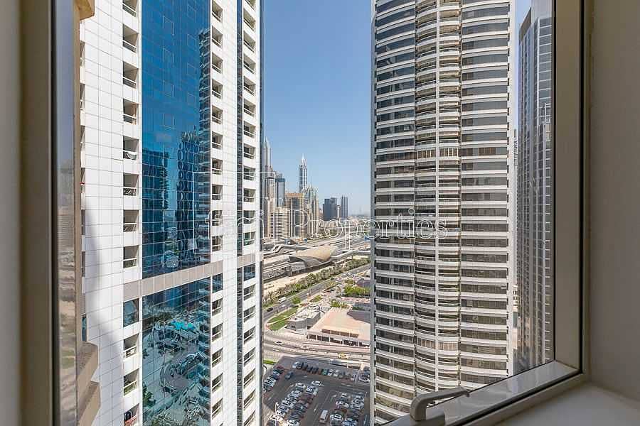 4 Vacant | Well maintained  | High Floor | SZR View