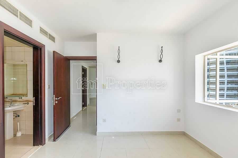 19 Vacant | Well maintained  | High Floor | SZR View