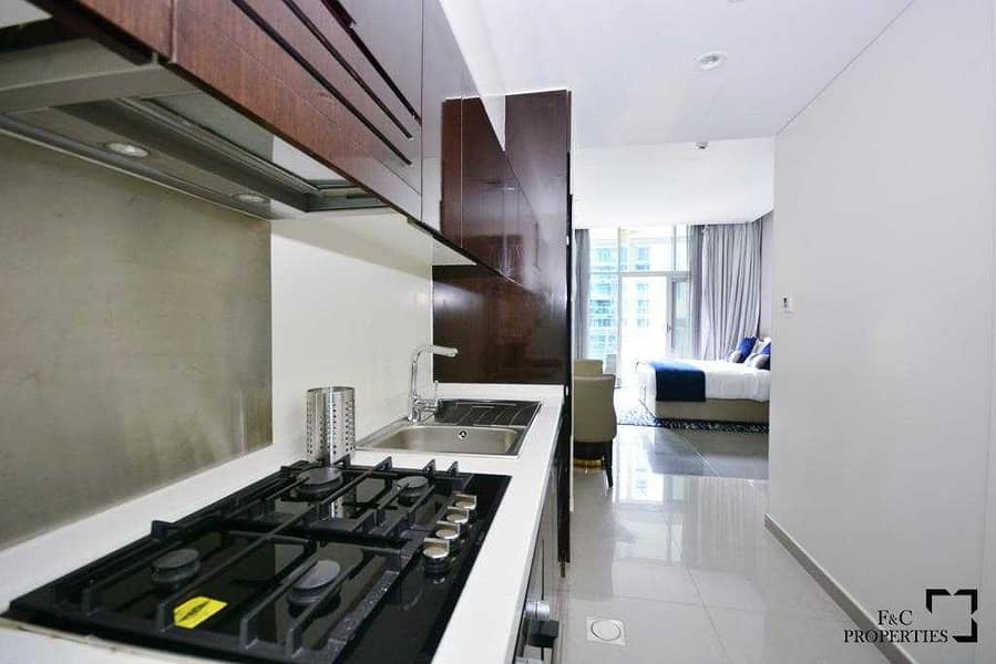 2 Bright and Spacious | Furnished | Studio