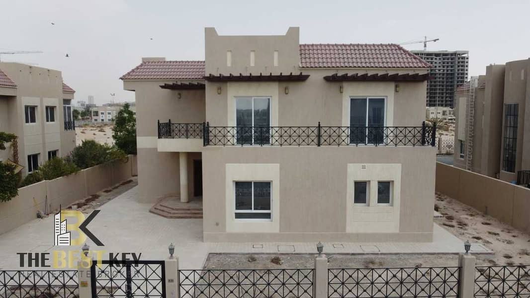 SPACIOUS Villa in Wadi Al Safa 3 Quiet And Secluded Inner City Living/ FOR RENT