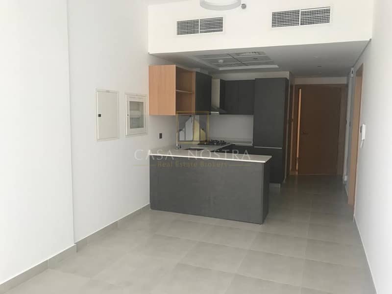 Brand New 1BR with Study Room  Kitchen Appliances