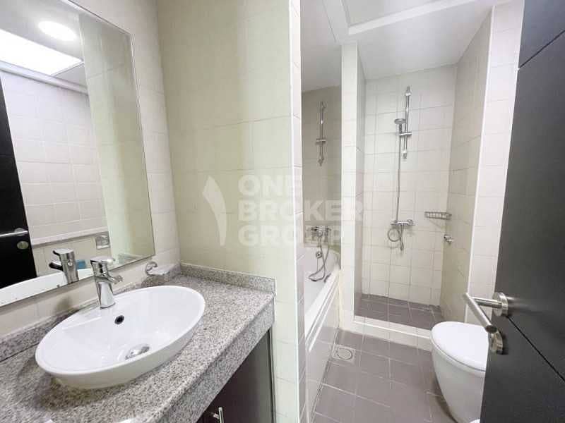 7 Mid Floor | Partial Sea View | Rented on Transfer