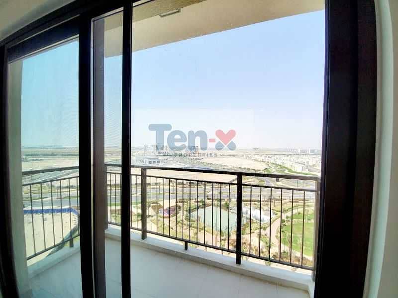 13 Specious 1BR Apt| Chiller Free| with Balcony