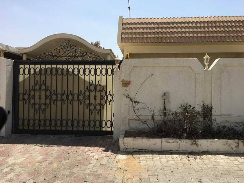 Вилла в Аль Гаруд, 3 cпальни, 95000 AED - 5398971