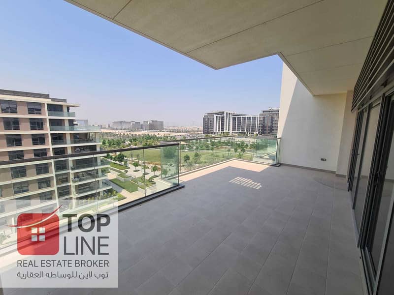 14 3 BR Duplex Penthouse | Huge Balcony | Mulberry