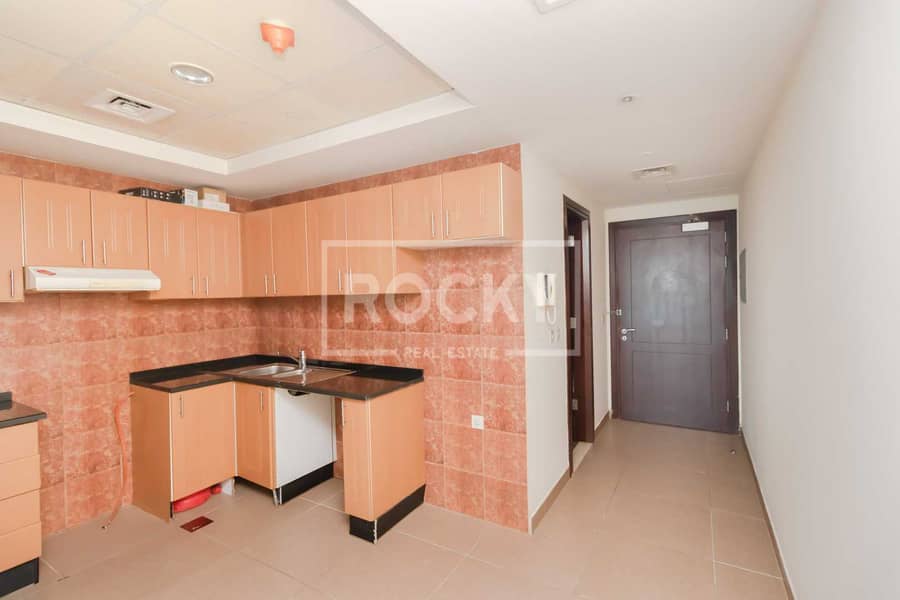 6 Comfortable | Ready to Move In | 1-Bed