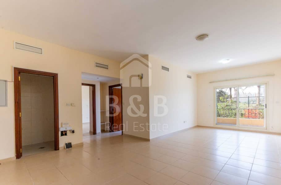 Incredible 1 Bedroom Apartment - 6 Cheques - FEWA Connected