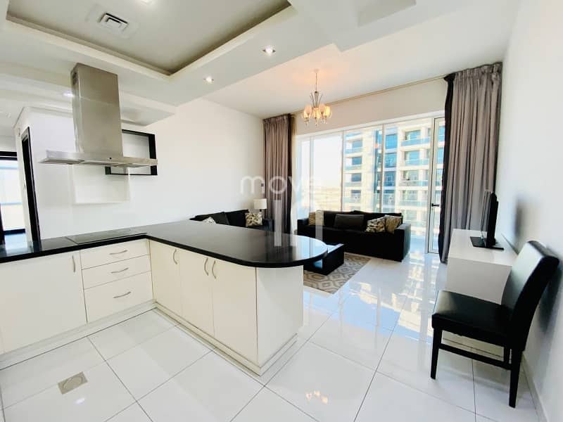 9 Stylish Furnished 2 Bed  - Vacant