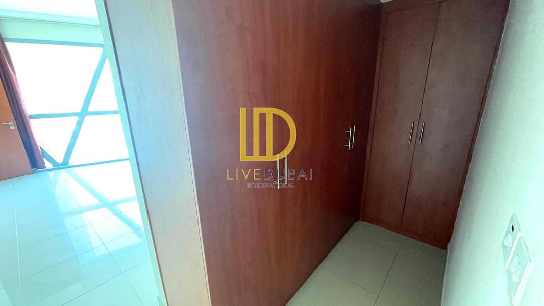 11 Large Apt | Equipped Kitchen |  Lower Floor HL