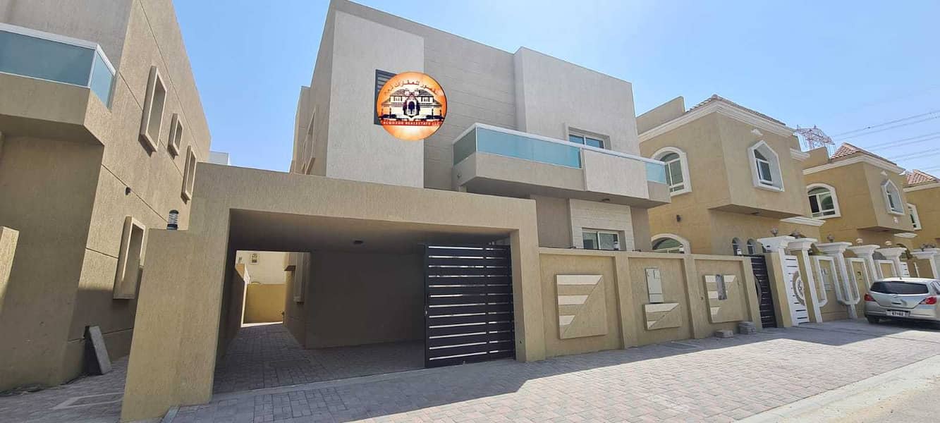 Own a luxury villa, freehold for life, without service fees, with bank facilities directly on the street