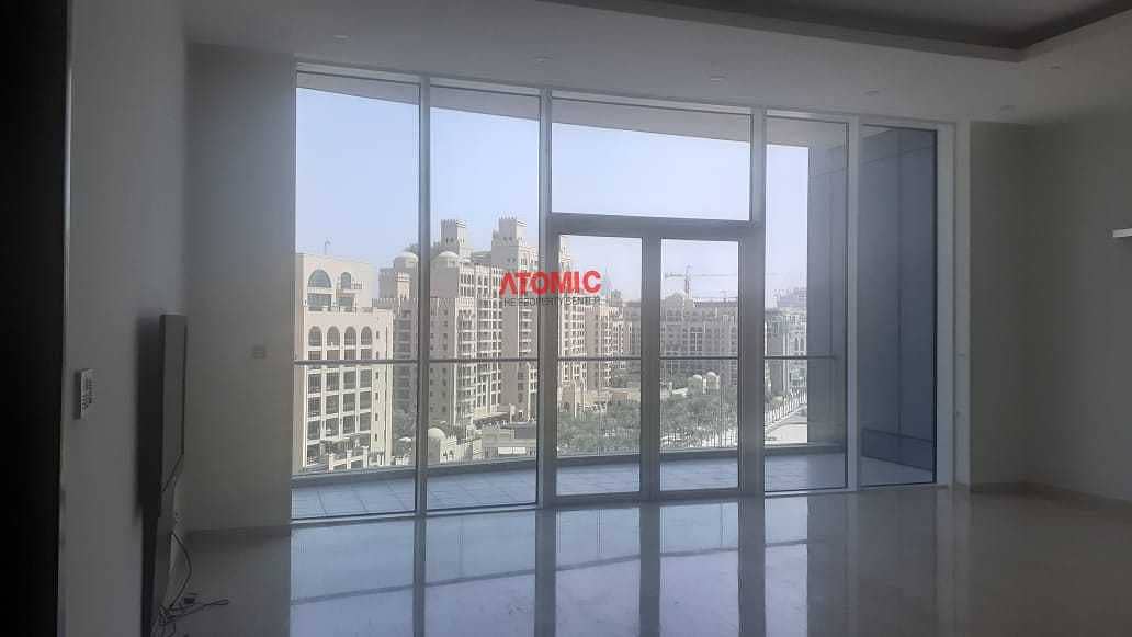 4 3 bedroom with community view in AED 250000.
