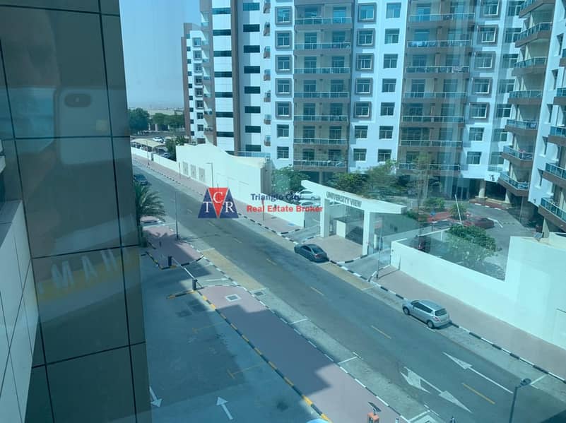 Vacant , CHEAPEST 2 BHK WB FOR SALE IN AXIS 2, DUBAI SILICON OASIS,