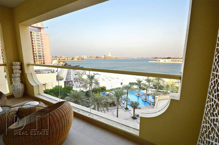 10 Luxury Living | Sea View |  Fully Furnished