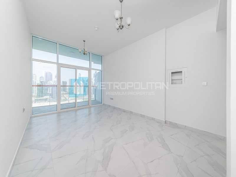 3 Canal and Burj View | Modern Unit | Large Balcony