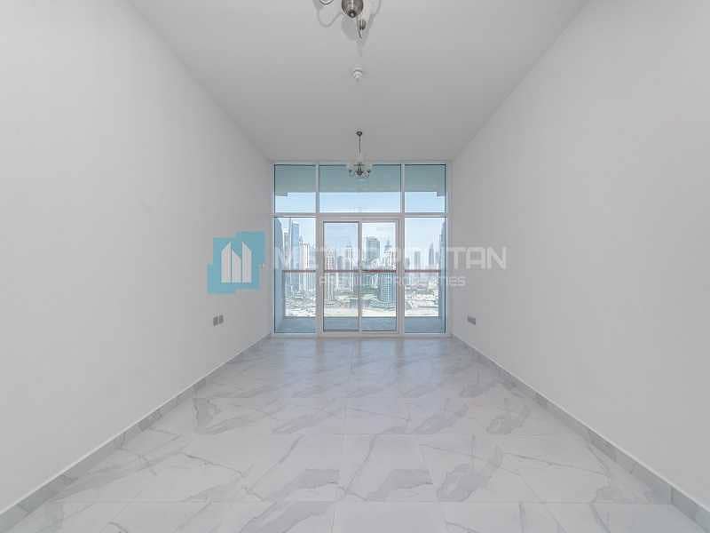 11 Canal and Burj View | Modern Unit | Large Balcony