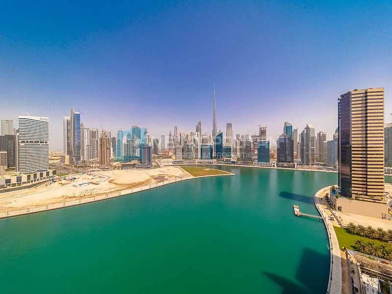 14 Canal and Burj View | Modern Unit | Large Balcony