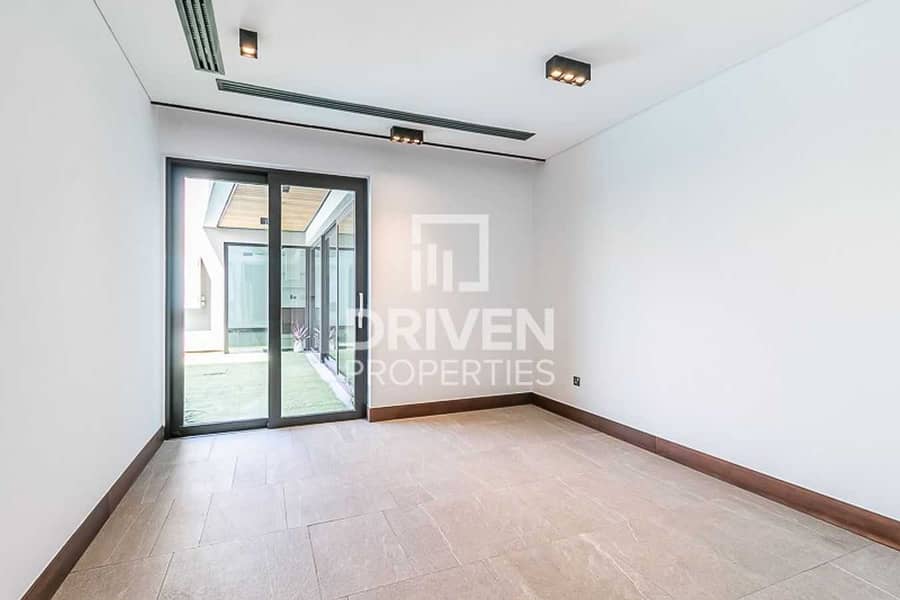 6 Contemporary | 3 bed Villa| with private pool