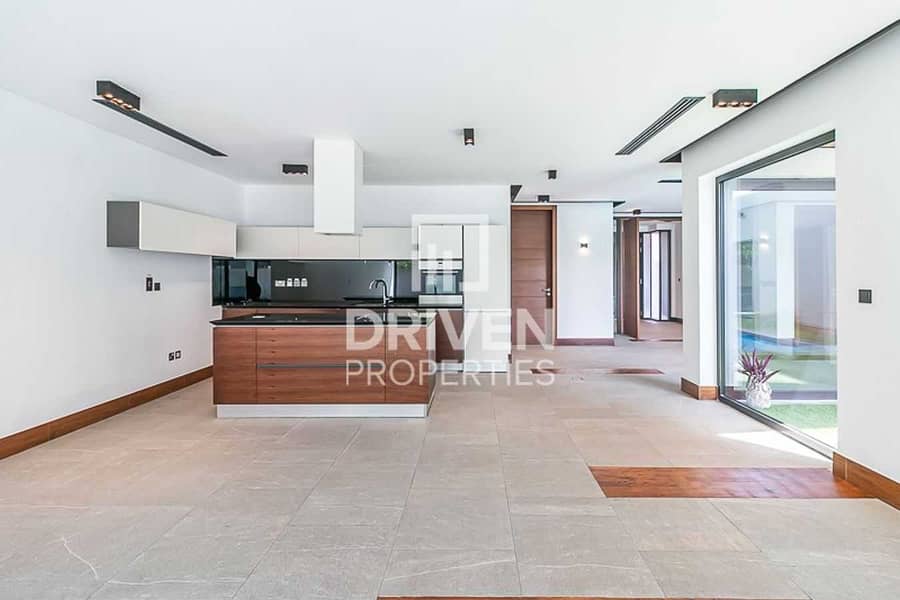17 Contemporary | 3 bed Villa| with private pool