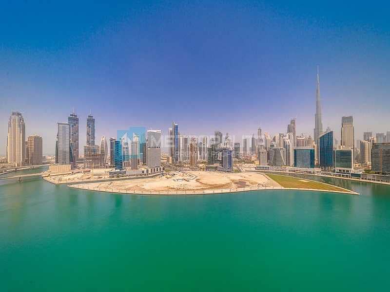 16 Canal and Burj View | Modern Unit | Large Balcony