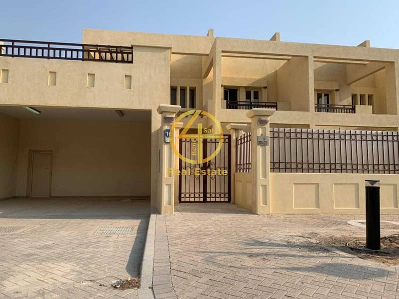 Royal House with Amazing Design Royal House with Amazing Design