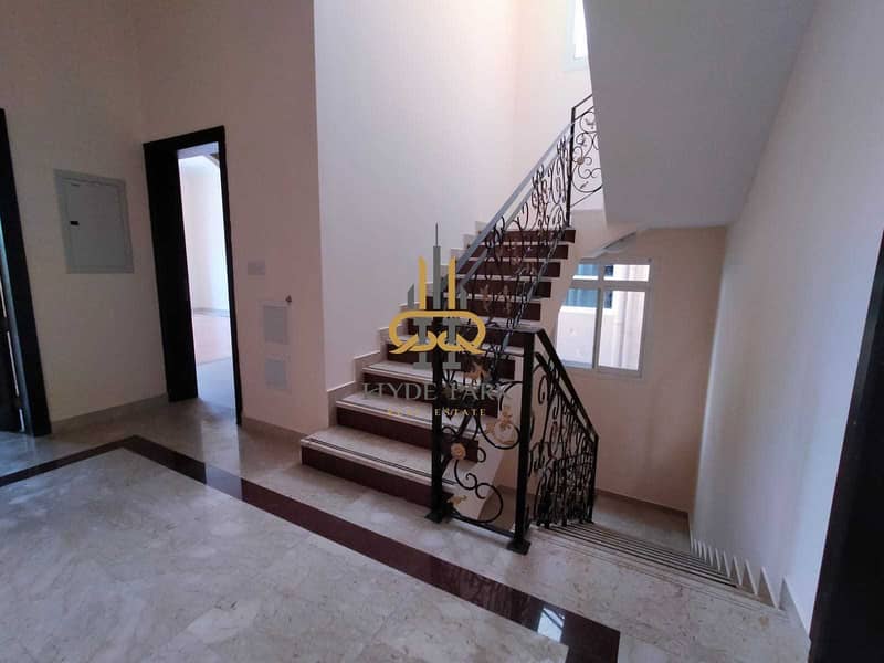 13 Elegant 7 BR Villa / Separate  Entrance /Family Living  /Ready to move in