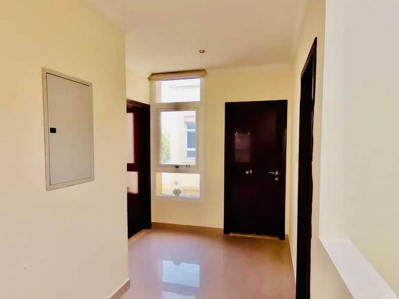 3BEDROOM+MAIDSROOM VILLA 1MONTH FREE