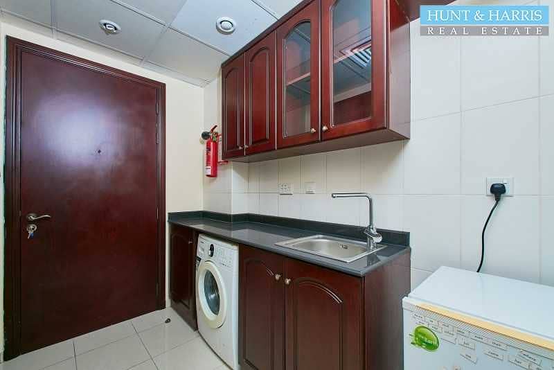 6 Fantastic View - Great Condition - Well Maintained Studio