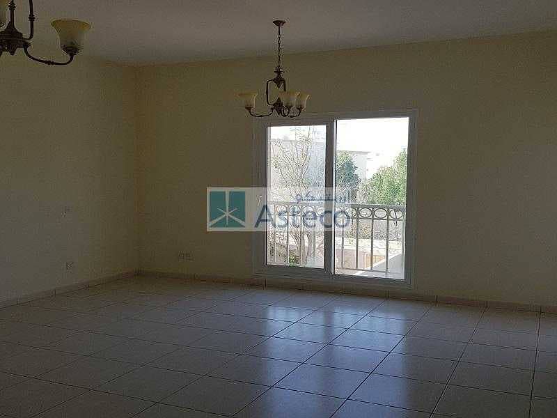 13 Well Maintain 3 bedroom Villa|Ready To Move In