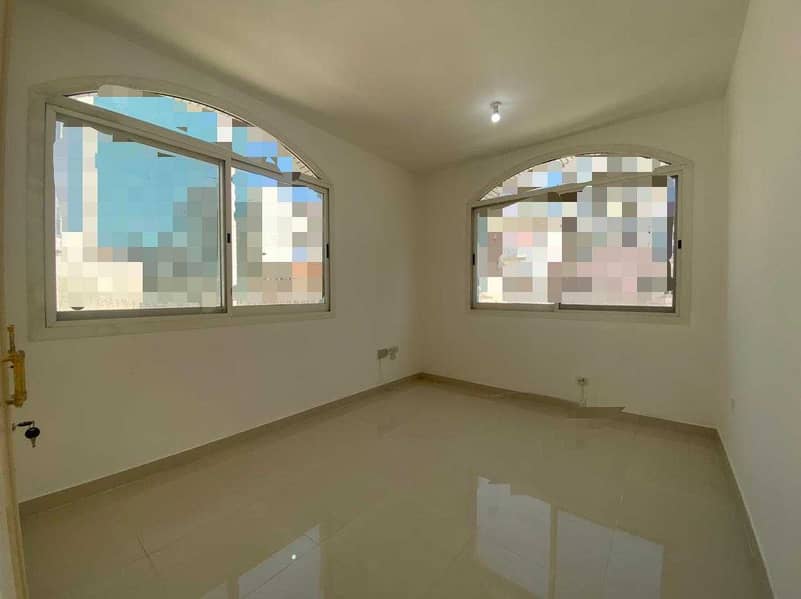 NEWLY RENOVATED EXCELLENT 2BHK WITH BALCONY