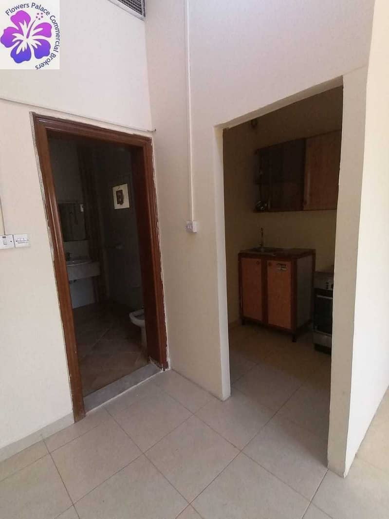 4 A BREATHTAKING ONE BEDROOM FOR RENT IN AL NAHYAN closed to Al Wahda Mall