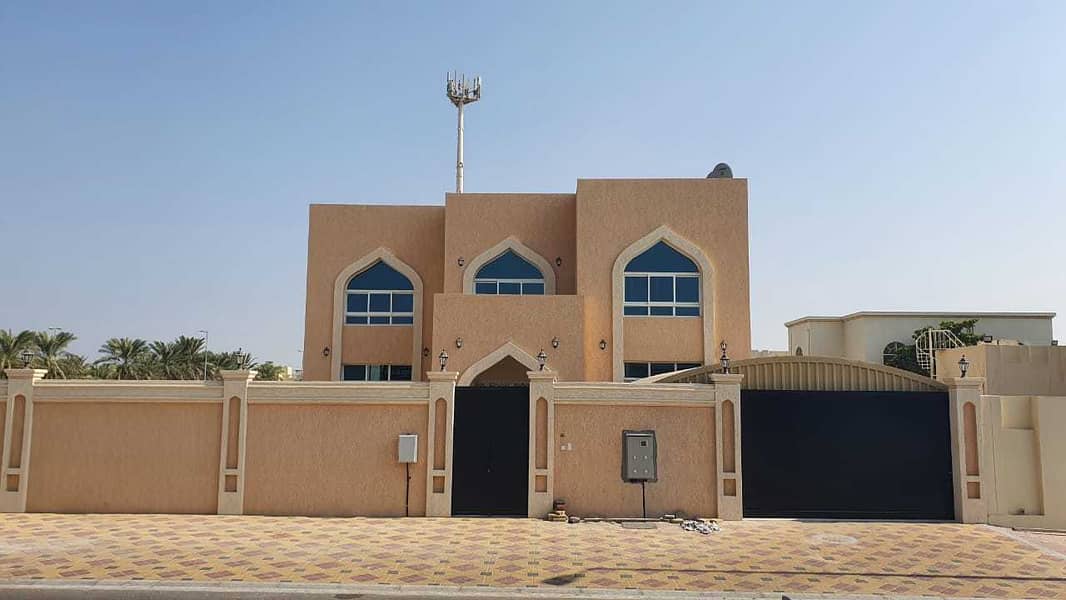 BRAND NEW BEAUTIFUL DESIGN VILLA WITH FULLY AIR CONDITIONER 5 MASTER BEDROOMS WITH MAJLIS HALL IN AL JURF1 AJMAN FOR RENT AED 150,000/-YEARLY