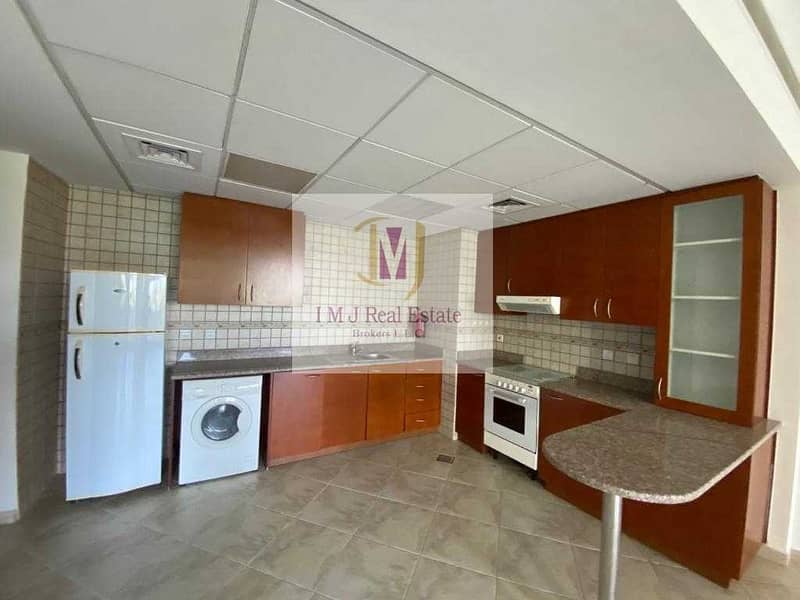 5 Big Layout | Well Maintained | 1Bedroom