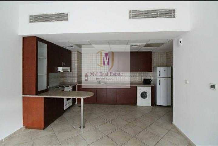 8 Big Layout | Well Maintained | 1Bedroom