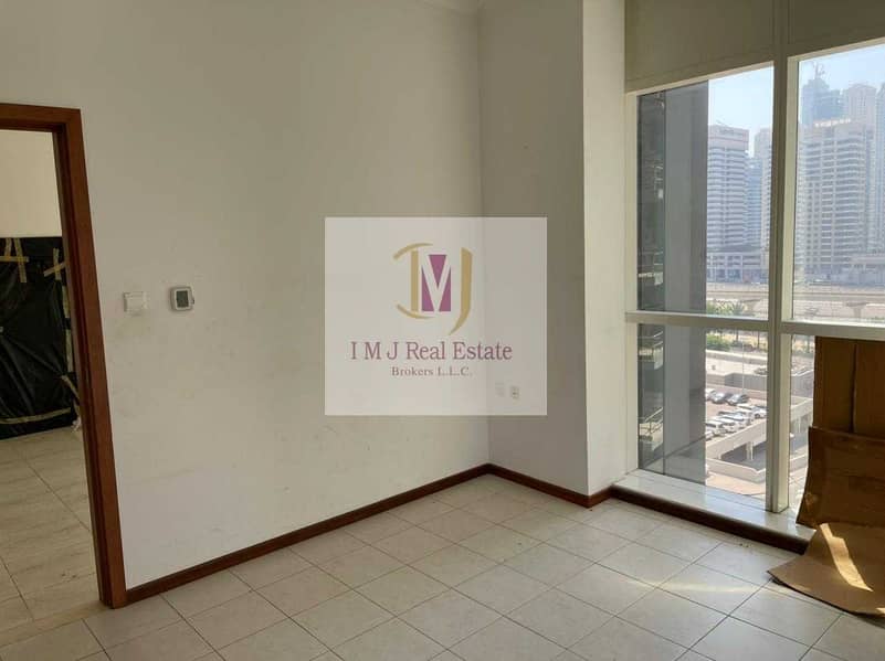 2 Unfurnished |1BR Apartment | Vacant
