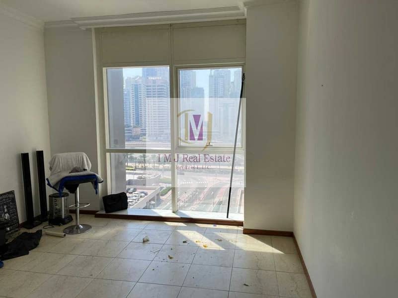 6 Unfurnished |1BR Apartment | Vacant