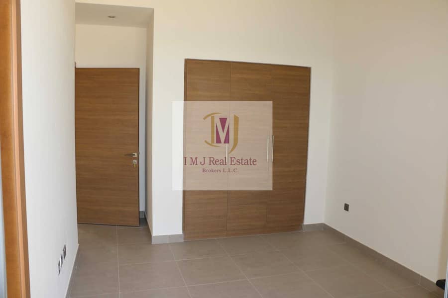 7 5 Bedrooms in Sidra 2