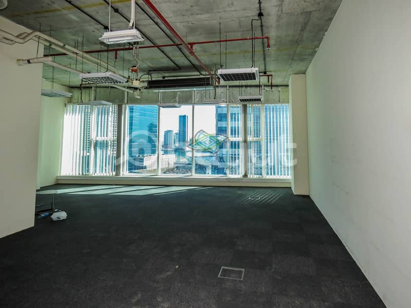 Now Vacant w/ 1 Month Free / Semi-Fitted Office in Business Bay