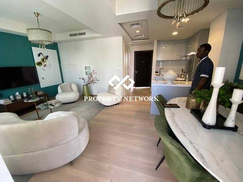 6 3 Bedroom UNO Corner Townhouse/NO COMMISSION