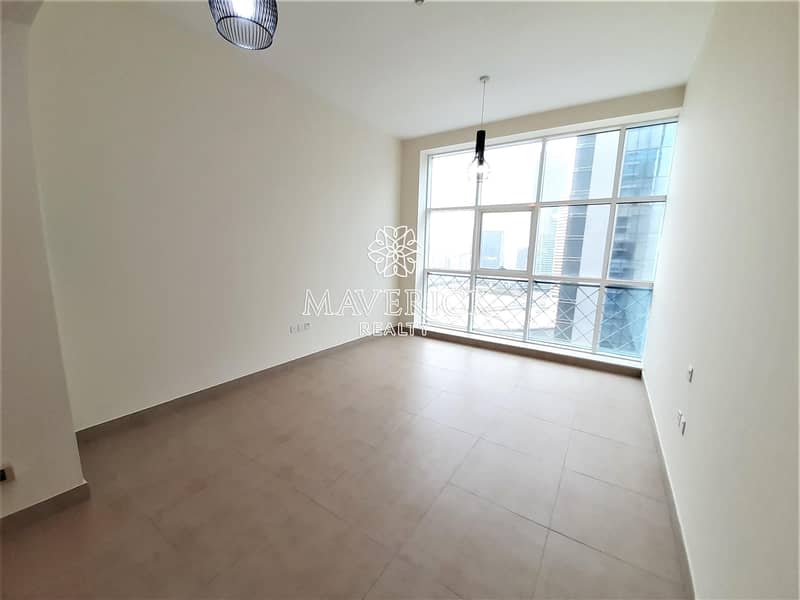 3 Huge Studio | Near Downtown | 6 Cheques