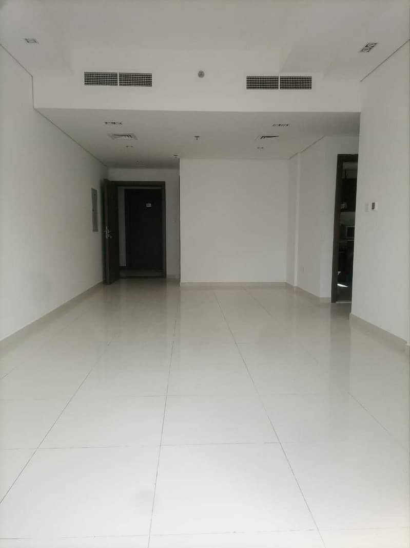 BRAND NEW ONE BEDROOM FOR RENT IN 35K IN SILICON OASIS