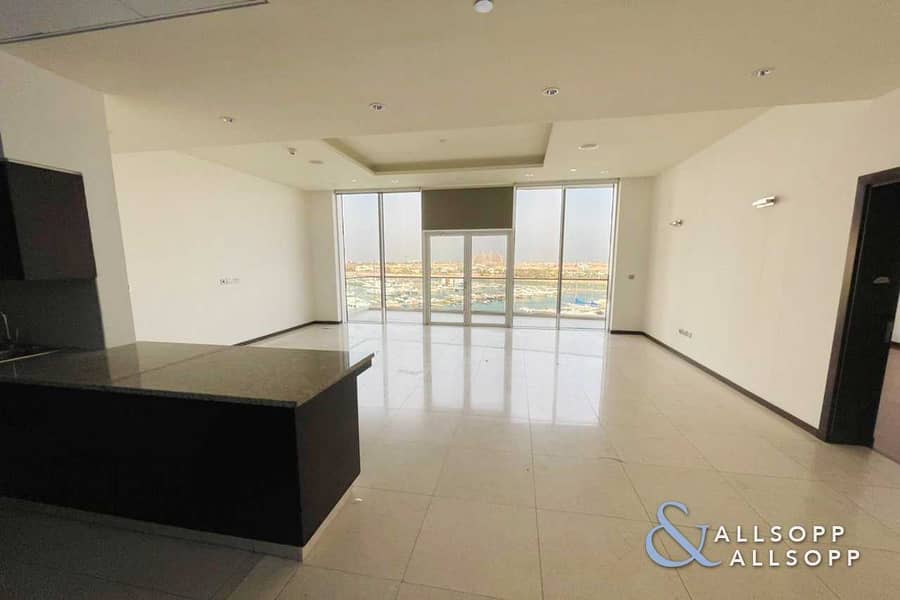 4 Sea View | Spacious and Bright | Vacant