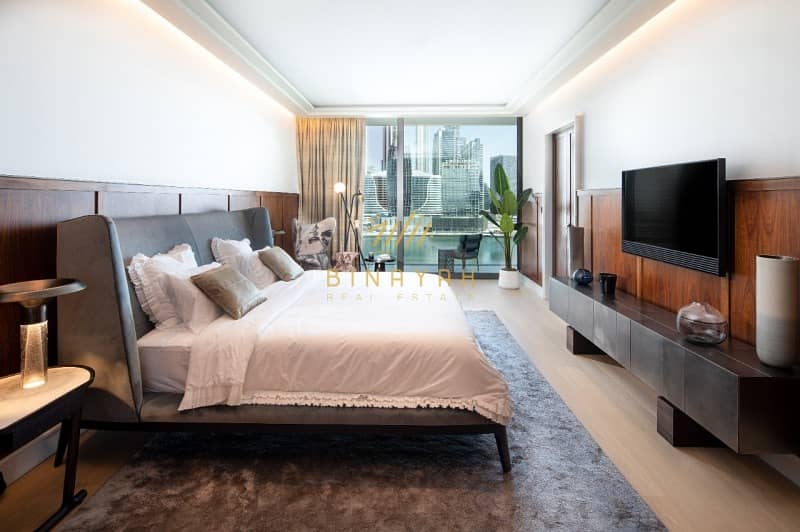 15 Ultra Luxury Fully Furnished Duplex Penthouse