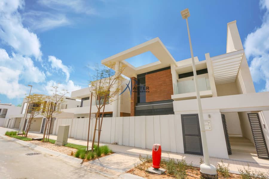 Luxurious Villa | Close to west Yas park | Amazing layout Luxurious Villa | Close to west Yas park | Amazing layout