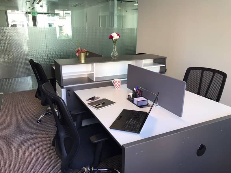 Fully Furnished Office 3 people capacity
