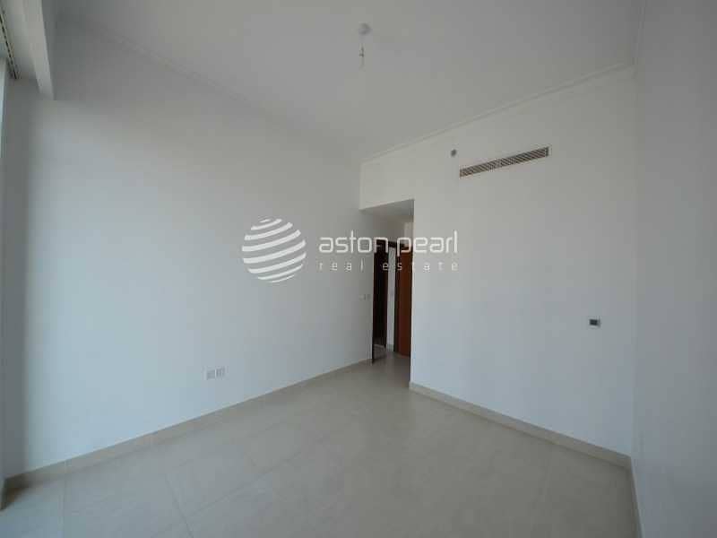 14 Bright And Spacious |1Bedroom | High Floor| Vacant