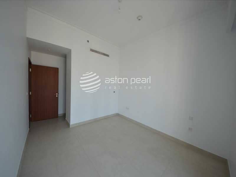 15 Bright And Spacious |1Bedroom | High Floor| Vacant