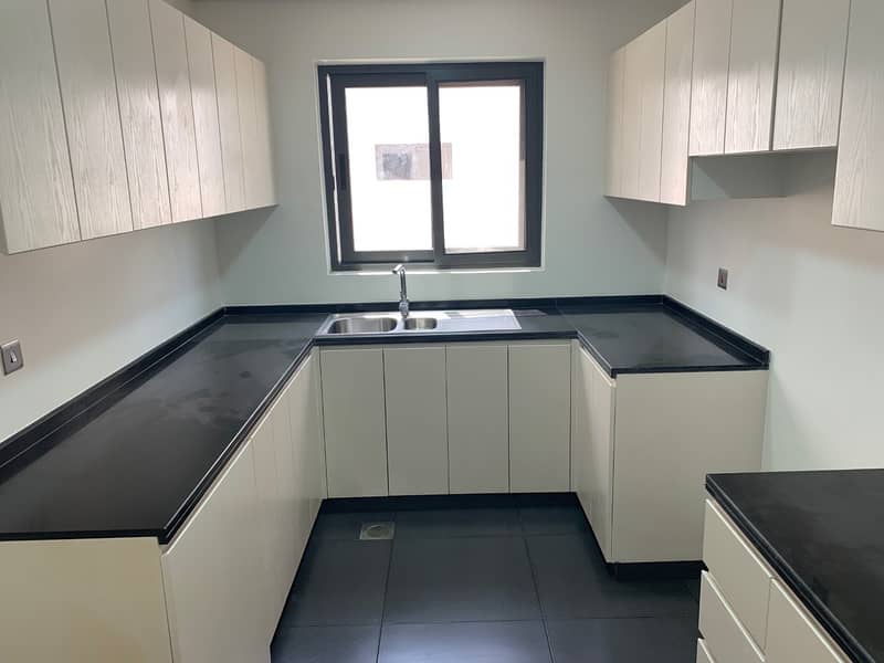 3 Spacious 3BR New Townhouse in Akoya Oxygen
