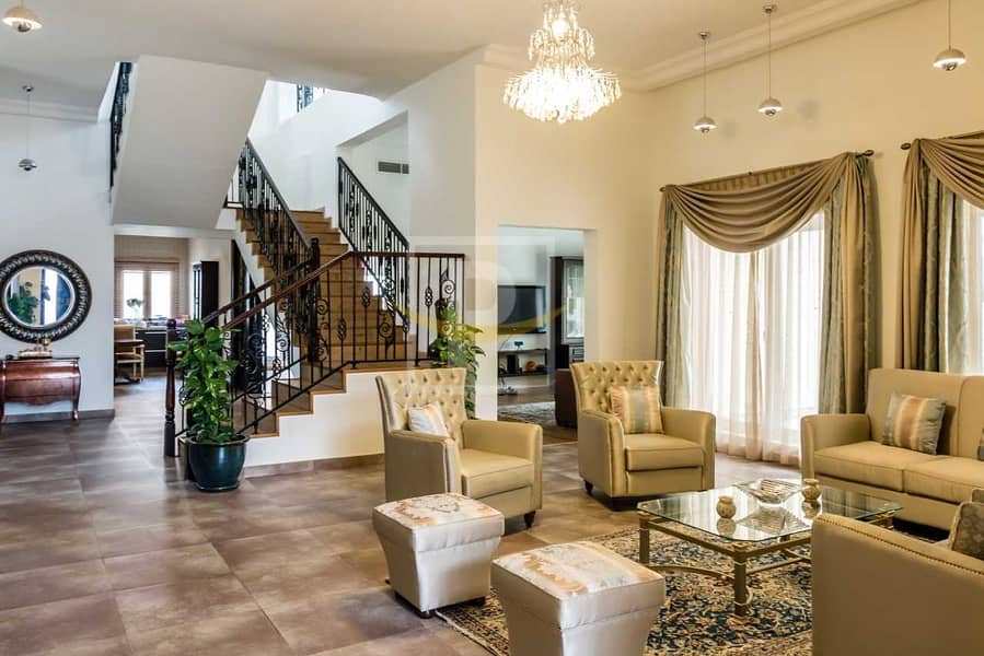 9 Upgraded 6 Br Plus Maid's room Luxury Villa   Private Pool in Al Barsha