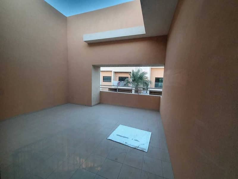 16 IN COMMUNITY COMPLEX 3 B/R VILLA WITH ALL FACILITY'S IN MBZ CITY